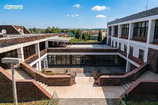 Prodej komerčních prostor ostatní 3500 m², Čejč